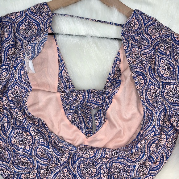 A’GACI front knot romper - Picture 3 of 7